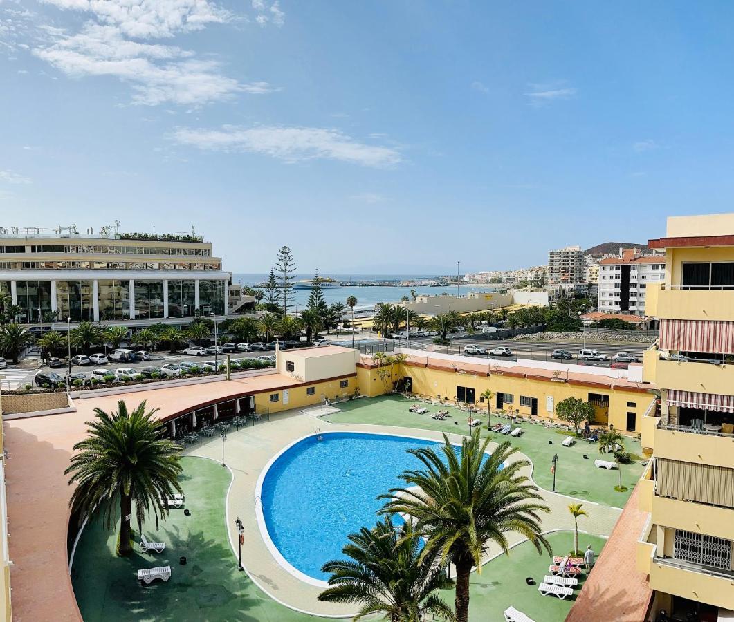 Newly Renovated Vistas Muelle De Los Cristianos Pier View Free Wifi Arona  Bagian luar foto