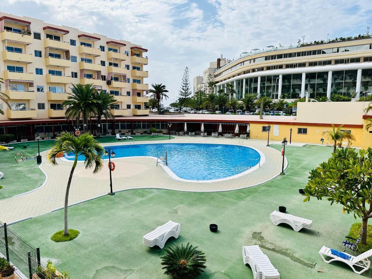 Newly Renovated Vistas Muelle De Los Cristianos Pier View Free Wifi Arona  Bagian luar foto