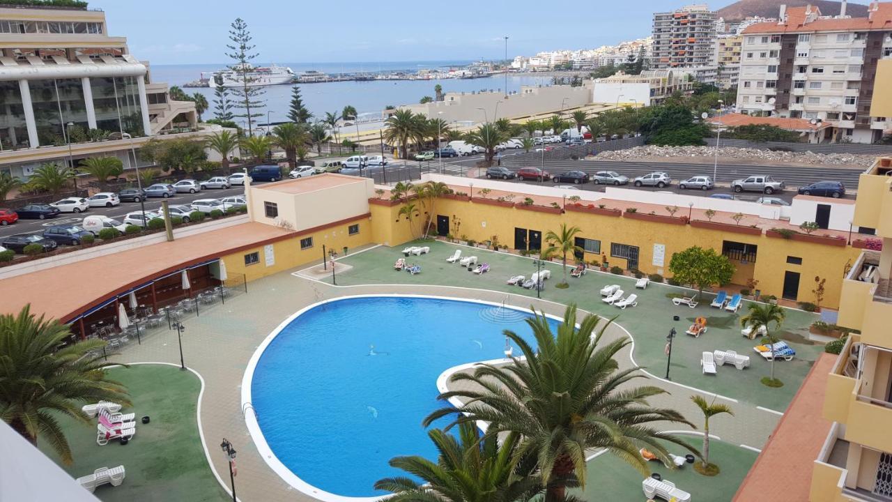Newly Renovated Vistas Muelle De Los Cristianos Pier View Free Wifi Arona  Bagian luar foto